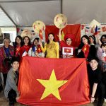 Gian hàng Việt Nam ghi dấu sâu đậm tại Ngày hội Pháp ngữ ở thành phố Yèbles