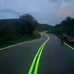 Malaysia bỏ dự án sơn làn đường phát sáng vì tốn kém