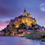 Mont Saint Michel – “Lâu đài bay” bí ẩn tựa thế giới Disney