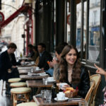 3 kiến trúc tuyệt đẹp trong phim Emily in Paris bạn phải một lần ghé thăm khi đến Pháp du lịch