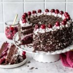 Khám phá chiếc bánh Black Forest nổi tiếng nước Đức