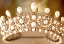 Số phận những báu vật hoàng gia Pháp bị đánh cắp khỏi bảo tàng Louvre